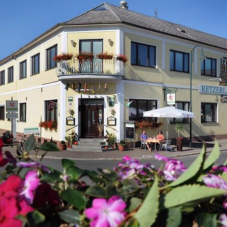 Hotel Retzerlandhof Familie Graf Zellerndorf Exterior foto